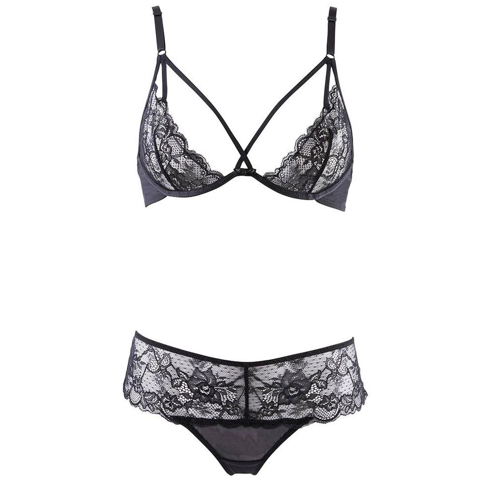 21 Sexy Honeymoon Lingerie Sets That Every Bride Needs to See hitched