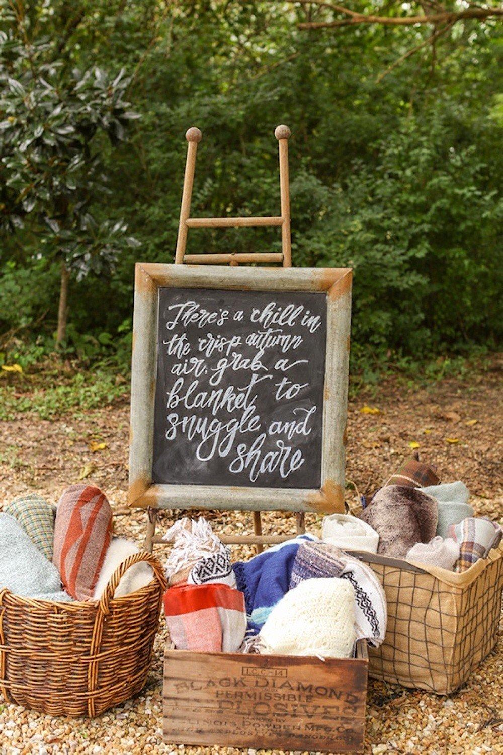 Picnic blanket clearance wedding