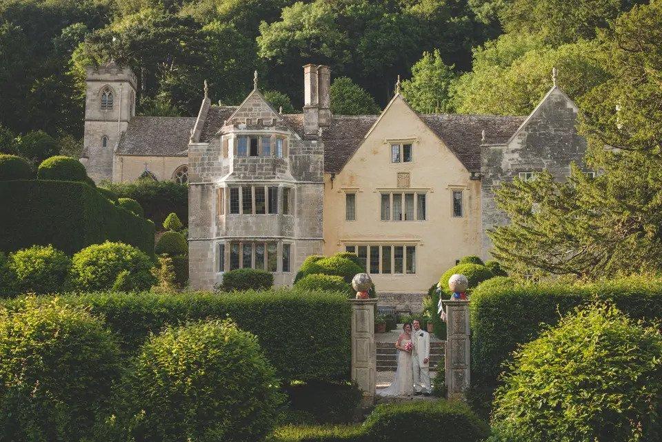 The 26 Best Wedding Venues in the Cotswolds -  