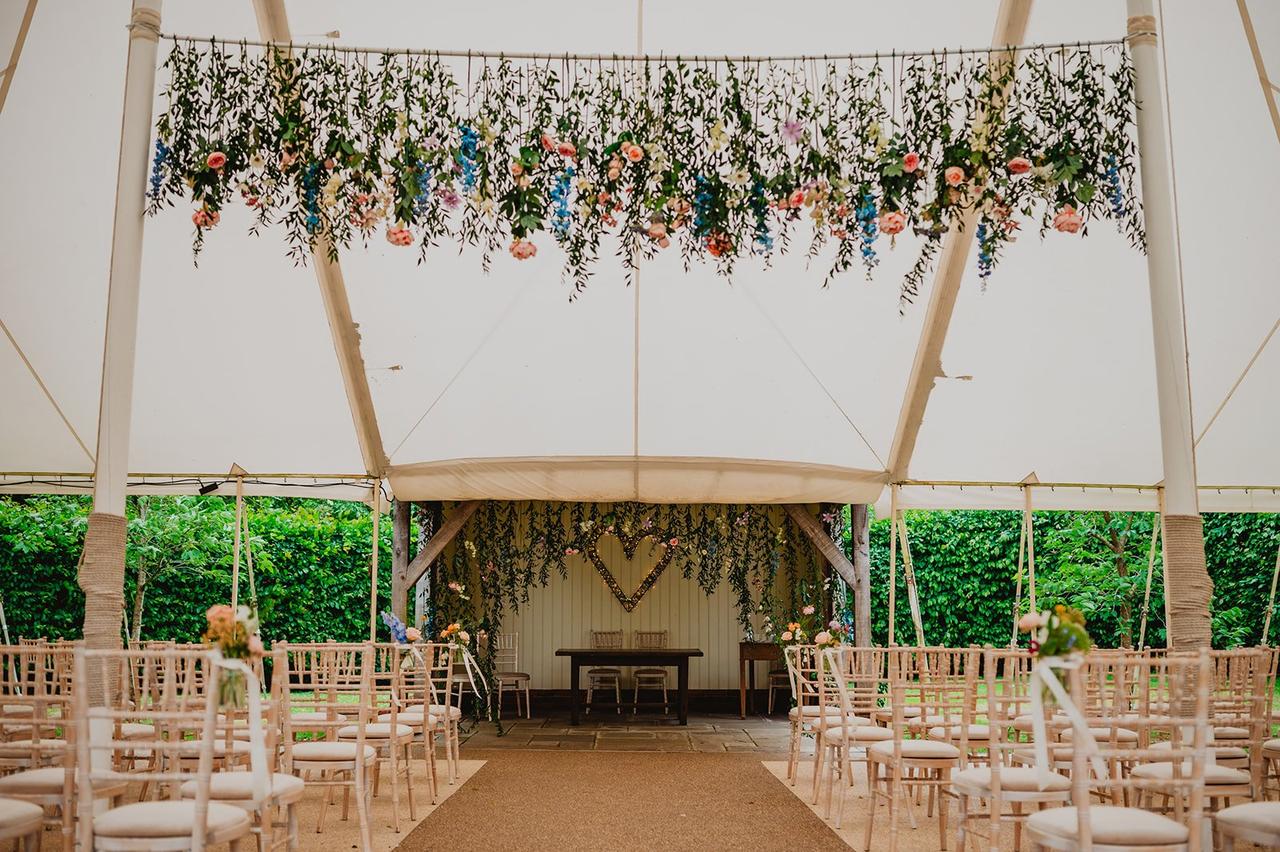 Nature wedding venue for marquee wedding