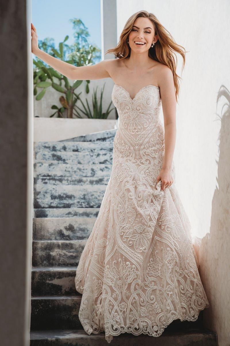 Elegant champagne outlet wedding dresses