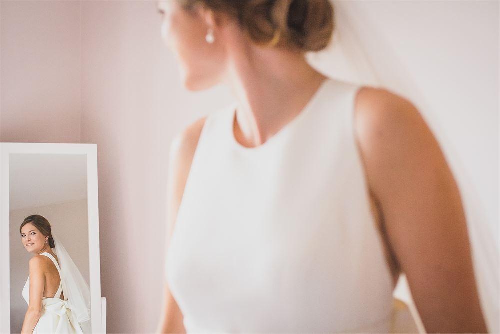 How to Sell Your Wedding Dress: Selling a Wedding Dress in the UK