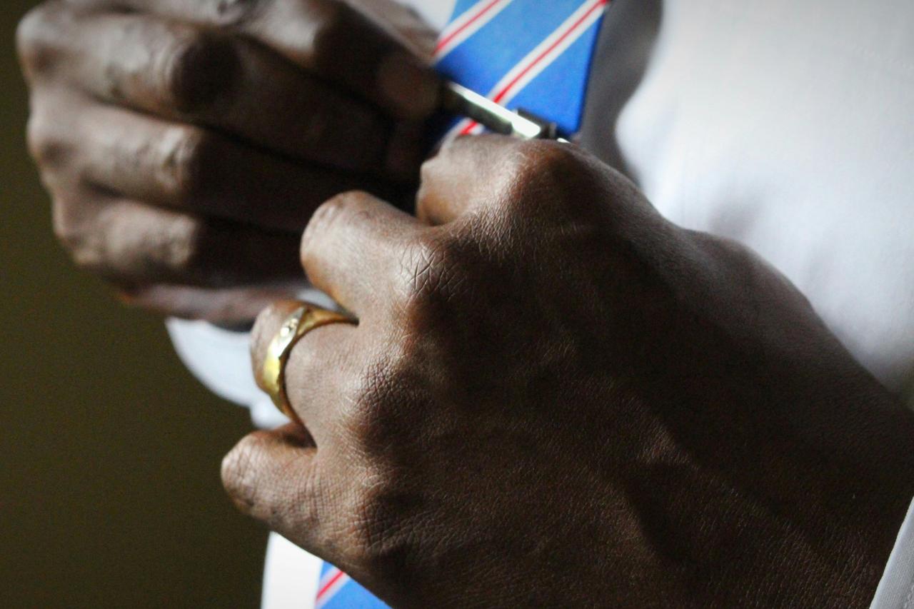 Discover the art of wearing men's rings
