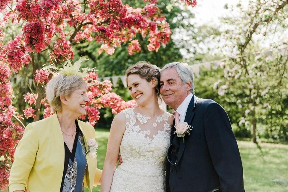 Mother of the Groom Duties Explained - hitched.co.uk