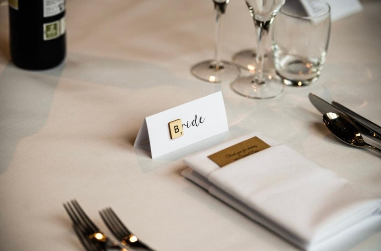 scrabble place cards