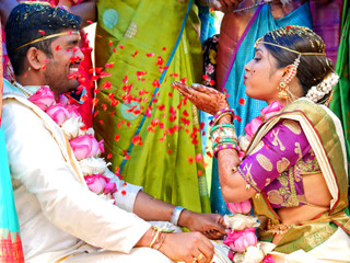 What to Expect at a Hindu Wedding: Traditions & Etiquette Explained