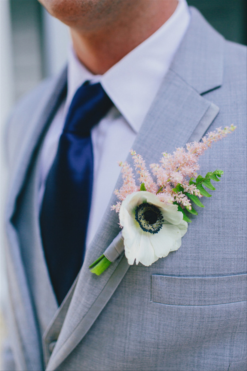 28 Unique Wedding Buttonhole Ideas