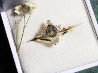 What Are Salt & Pepper Diamonds? Everything You Need Know & 23 Engagement Ring Styles