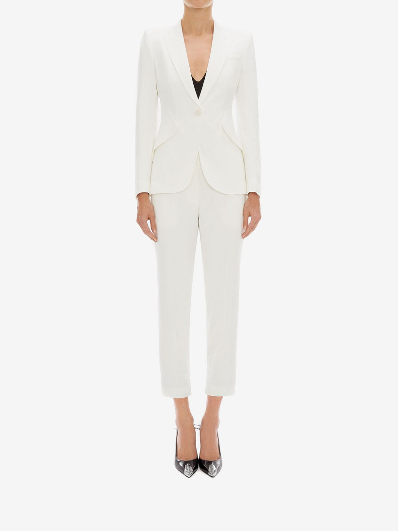 33 Chic Wedding Suits for Women to Buy Now