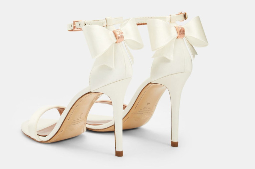 25 of the Best Ivory Wedding Shoes for 
