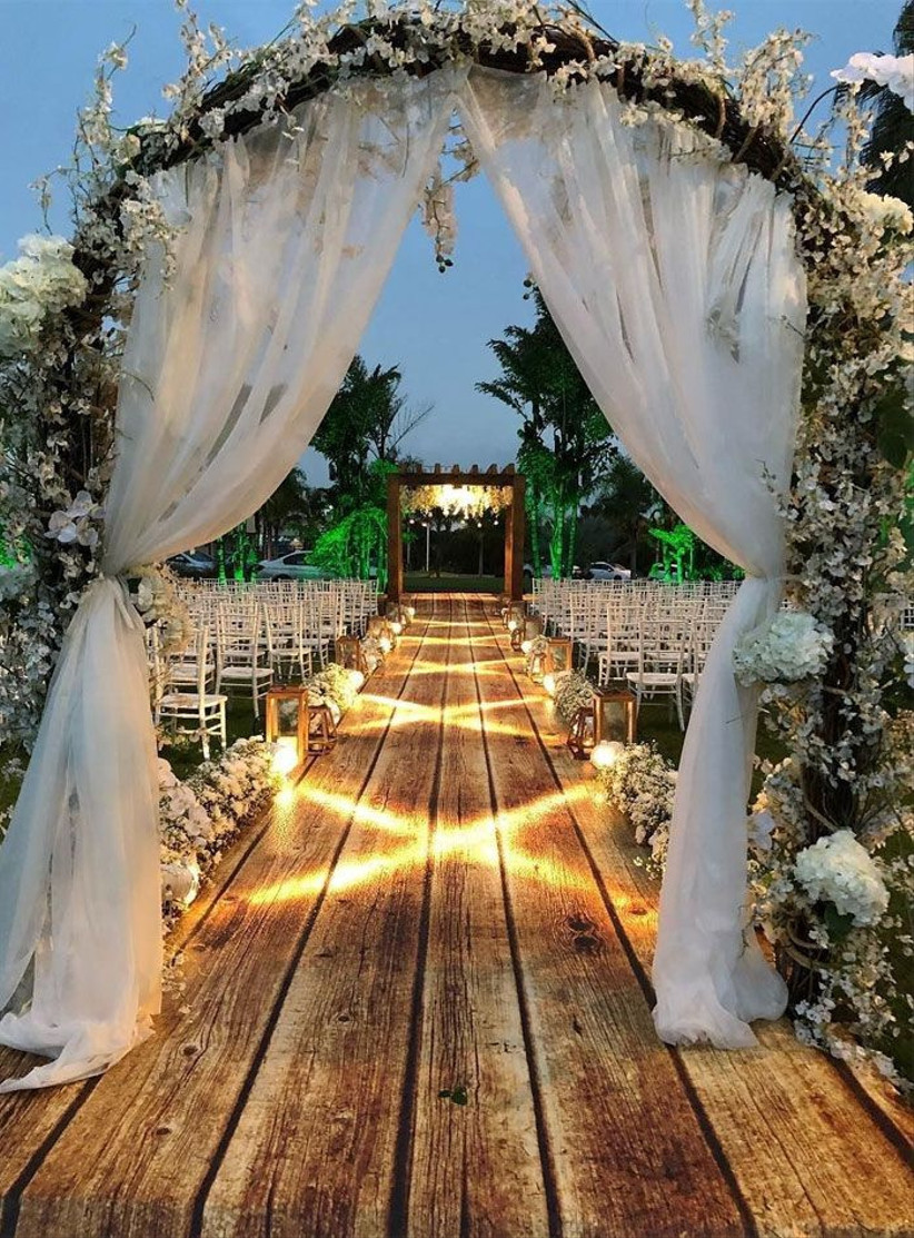 31 Beautiful Wedding Aisle Decor Ideas Vip Matrimonial Services 2196