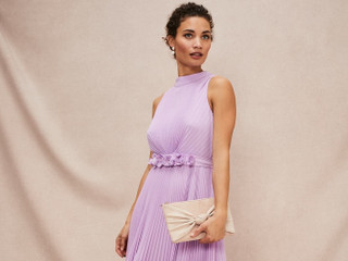 26 of the Prettiest Spring Wedding Guest Dresses