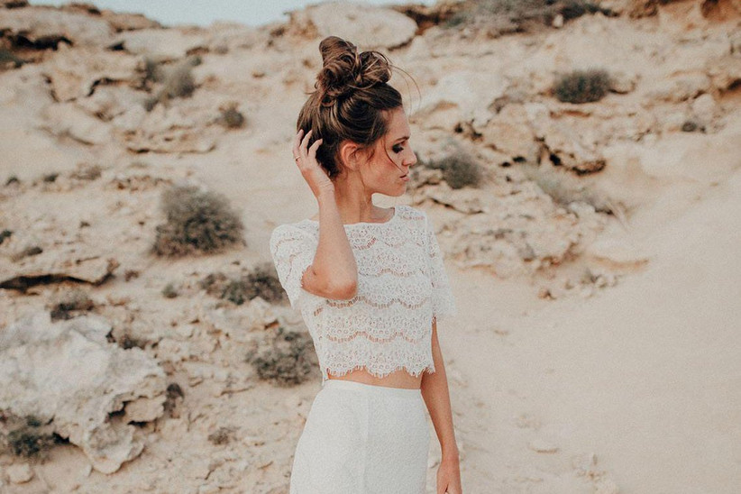 15 Beautiful Sustainable Wedding Dresses for 2020