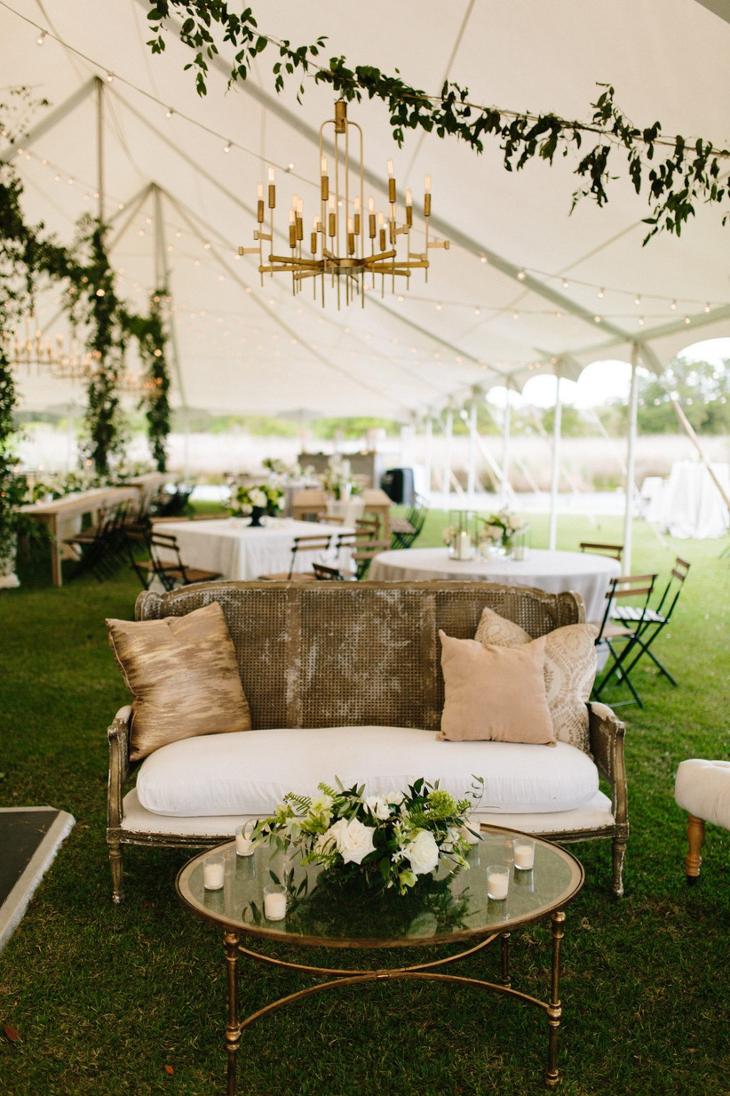 How to Throw a Wedding at Home 15 Key Things to