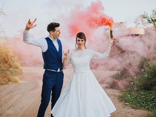 16 Photographers Share Their Favourite Wedding Pictures