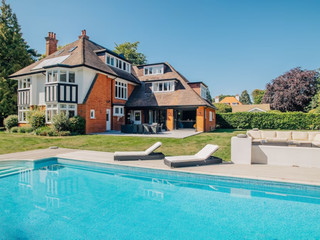 30 Amazing Hen Party Houses in the UK