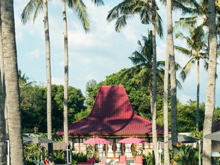 Mid-Range Honeymoons: The Best Destinations For Your Budget