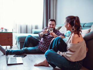 How to Celebrate Your Engagement in Lockdown: Fun Virtual Engagement Party Ideas Everyone Will Love