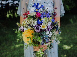 Wedding Flower Meanings & Names: The Ultimate Guide to Picking Your Big Day Blooms