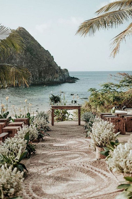 35 Best Beach Wedding Ideas for the UK and Abroad