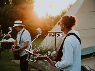 50 Best Modern Wedding Songs for Contemporary Couples