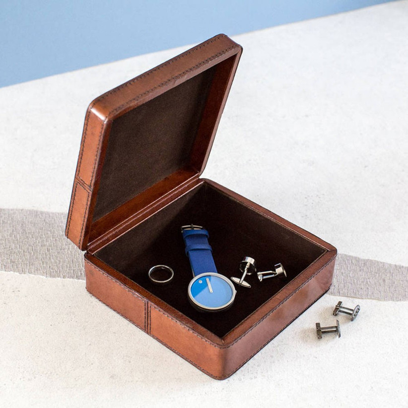 Romantic Valentine S Day Gifts For Your Fiance Or Fiancee Hitched Co Uk
