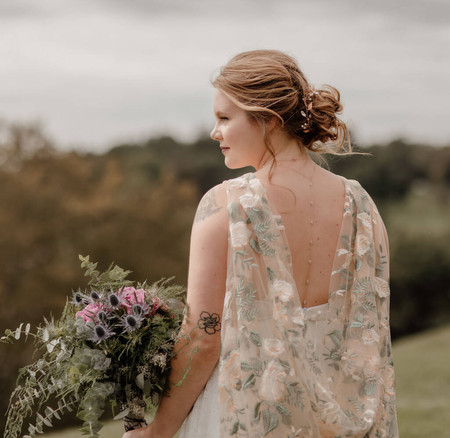 Beautiful Wedding Capes: 22 Wedding-Editor Approved Picks for a Totally Chic Look