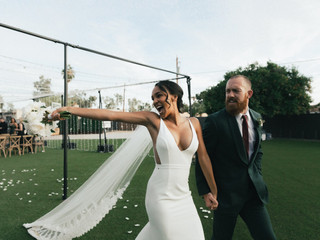 7 Things All Couples Who Tried to Plan a Wedding During the Pandemic Know to Be True