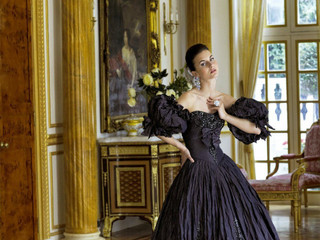 Gothic Wedding Dresses: 17 Chic and Sophisticated Styles