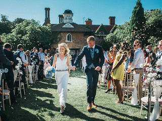 50 of the Best Wedding Hymns for You & Your Guests to Sing During Your Ceremony