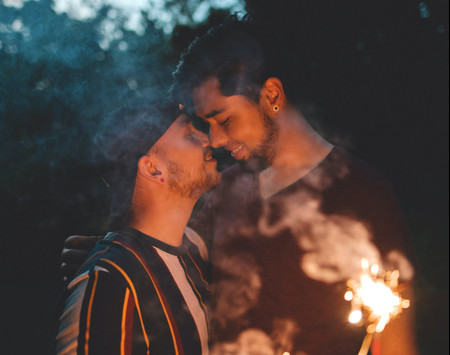 What is a Twin Flame & How Do You Know If You’ve Met Yours?