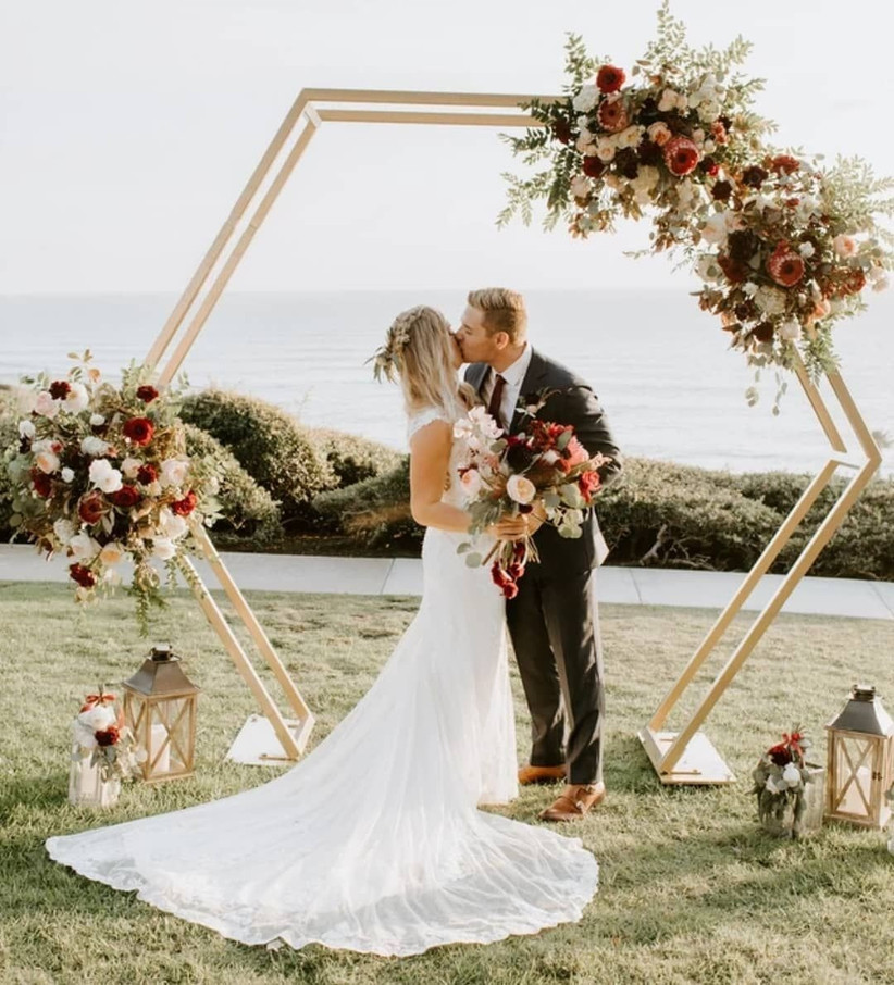 Beautiful Wedding Arch Ideas, How To Decorate Arches For Weddings