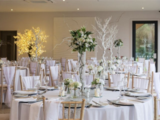 Hitched Featured Venue of the Month: The Venue at Sandy Cove