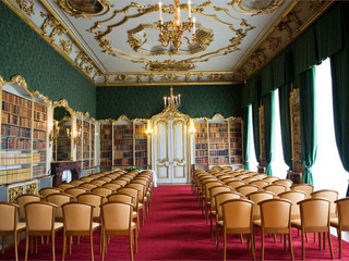 Amazing Ceremony Rooms: 33 Venues That You Need To See