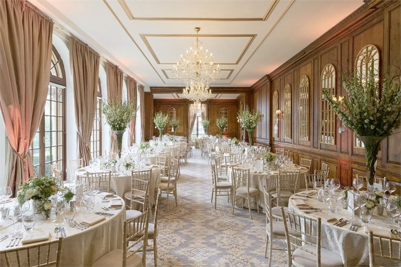 How To Save Money On Your Wedding Venue The Secret To Saving