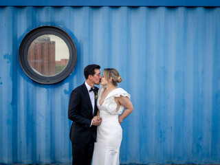 A Fun & Unconventional London Wedding, Complete With Brick Lane Beigels
