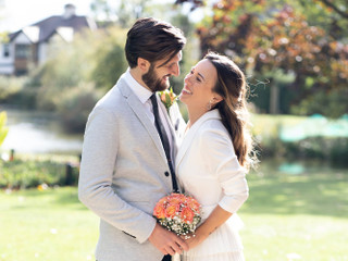 Real Covid Wedding: Nicole and Rob, Langtons House in Hornchurch, East London