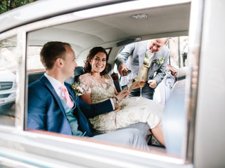 A Traditional Wedding at Chippenham Park with a Jenny Packham Dress