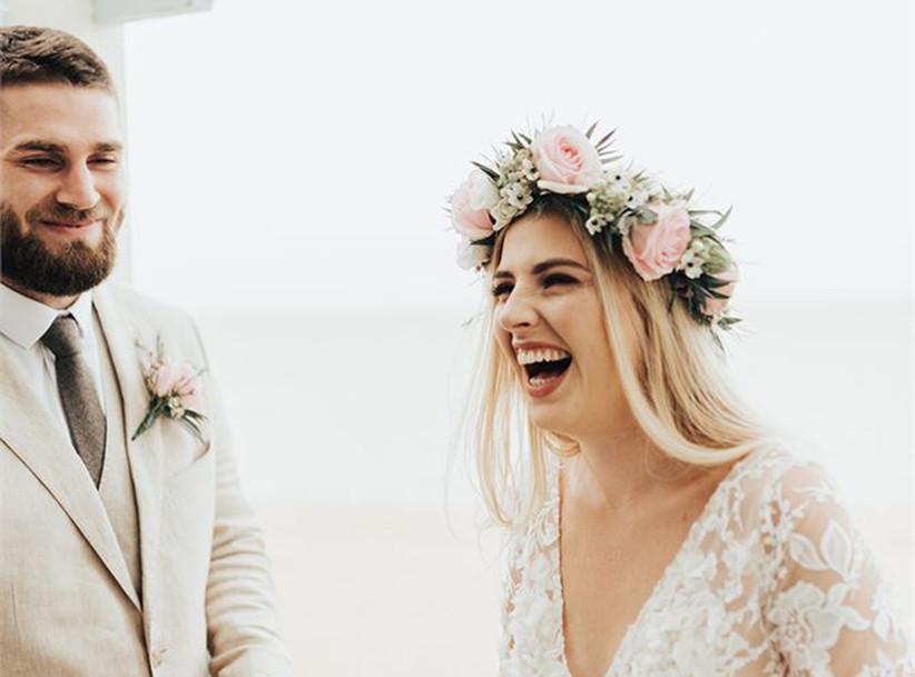 13 Funny Wedding Readings Guaranteed To Make Your Guests Laugh