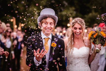 A Sunflower Filled Festival Wedding in Oxfordshire 