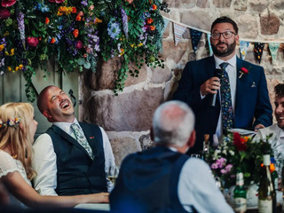 Best Man Speech Structure: Examples & Ideas to Impress