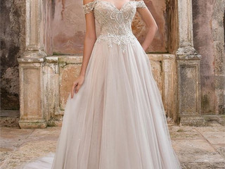 23 Tulle Wedding Dresses That Are Fit For a Princess