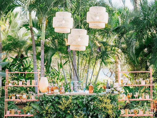 25 Stylish & Creative Wedding Bar Ideas for 2021