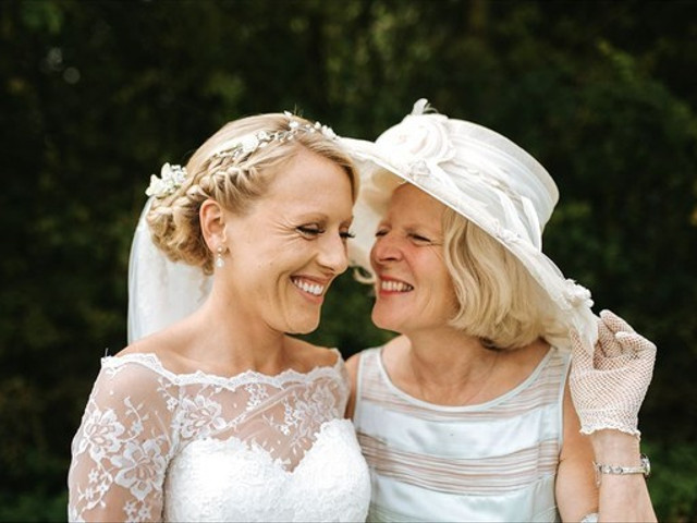 Mother of the Bride Duties Explained - hitched.co.uk