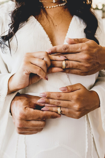27 Cheap Wedding Rings That Look Anything but Budget 