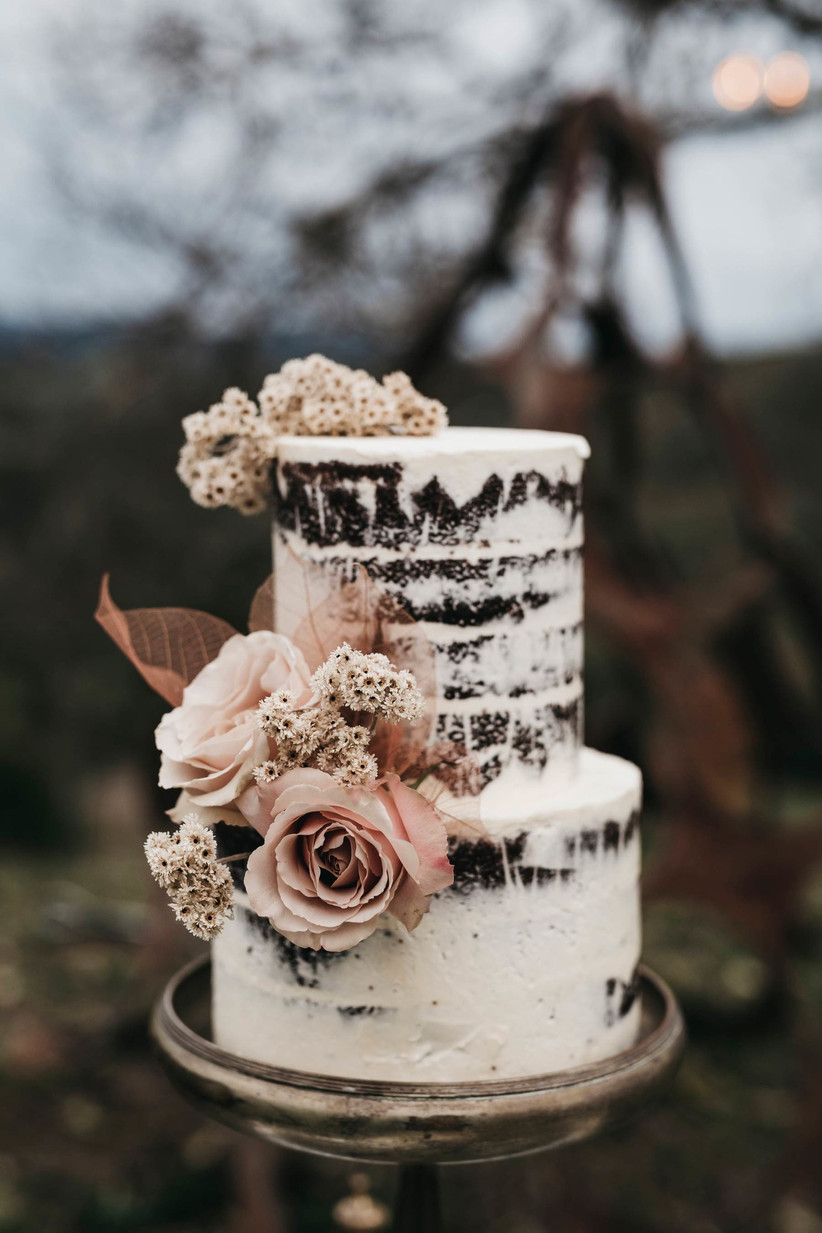 36 Naked Wedding Cakes For Stylish Celebrations Hitched Co Uk Hitched Co Uk