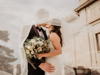 Psst, Just So You Know: Top Wedding Trends 2023