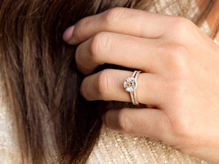 22 Magical Morganite Engagement Rings