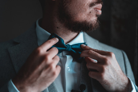 How to Tie a Tie: Traditional Ties and Bow Ties Explained