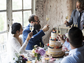 How to Write a Coronavirus Wedding Speech: The Best Speech and Toast Ideas